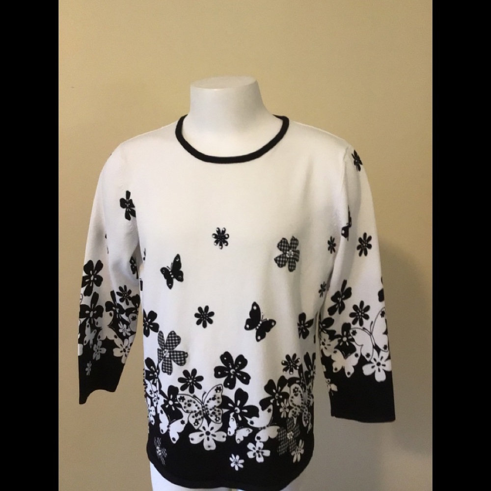 Petite Alfred Dunner Black & White Beaded Knit Top